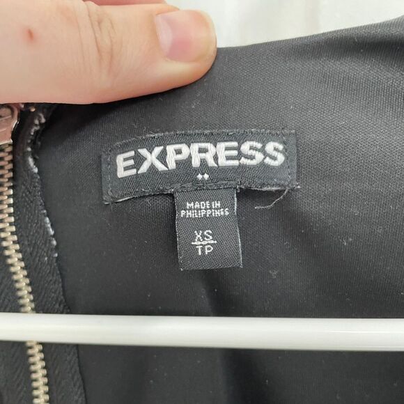 Express Black and White Asymmetric Slit Bodycon Dress Women’s Size XS - Picture 3 of 7